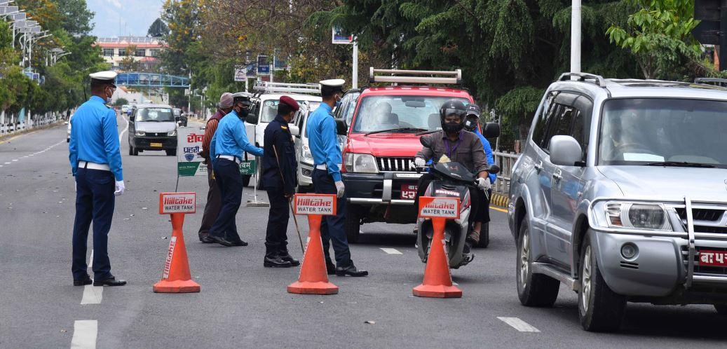 ट्राफिक कारबाहीमा १० लाख ७८ हजार राजस्व सङ्कलन