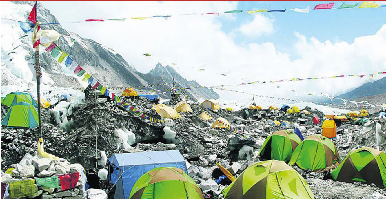लेक लागेर नौ विदेशीसहित १३ जनाको मृत्यु