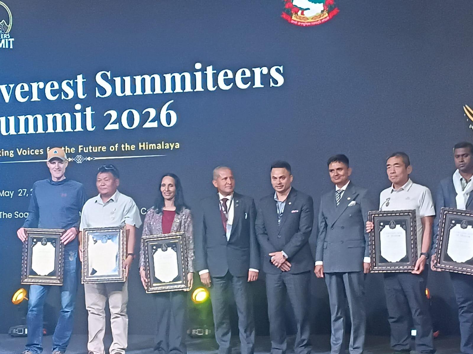 एभरेष्ट समिटर्स समिटः २६ देशका १७६ आरोहीलाई सम्मान