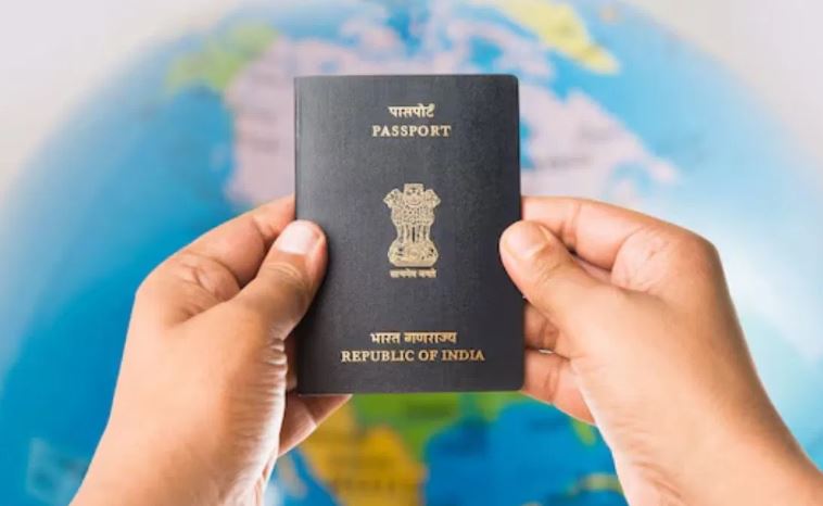 गत वर्ष मात्रै २ लाख ६ हजार बढी भारतीयले त्यागे नागरिकता